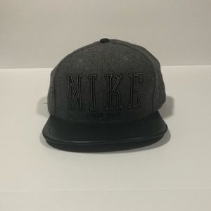 Nike men’s wool cap